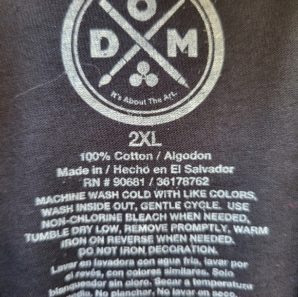 DOM Snow Tiger Men's Graphic Tee - Picture 4 of 4